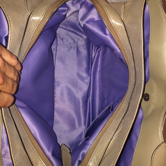 Coach purse - Picture 4 of 6